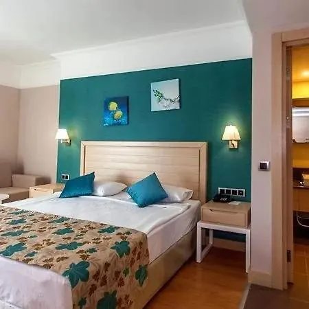 Linda Sunny & Hotell 5*