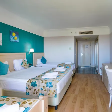 Linda Sunny & Hotell Side